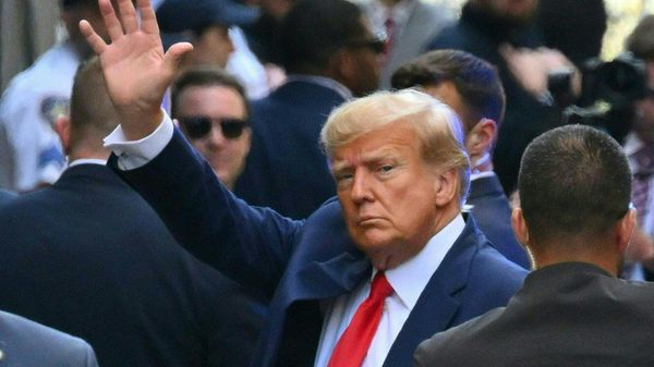 Экс-президент США Дональд Трамп в уголовном суде Манхэттена - Sputnik Азербайджан