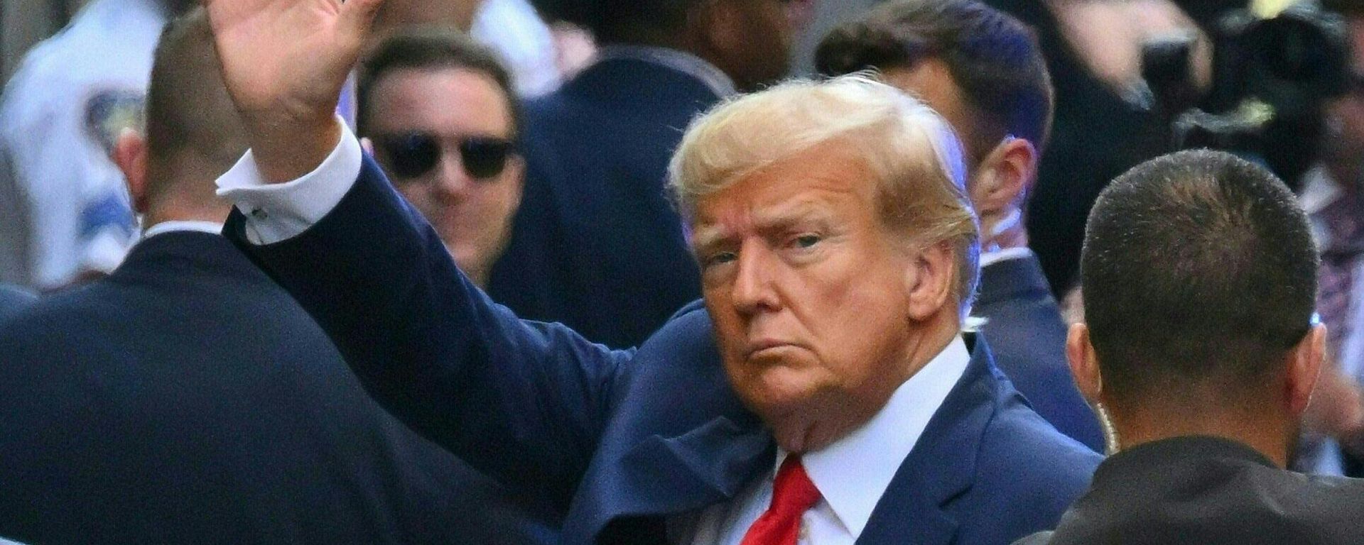 Экс-президент США Дональд Трамп в уголовном суде Манхэттена - Sputnik Азербайджан, 1920, 18.02.2024