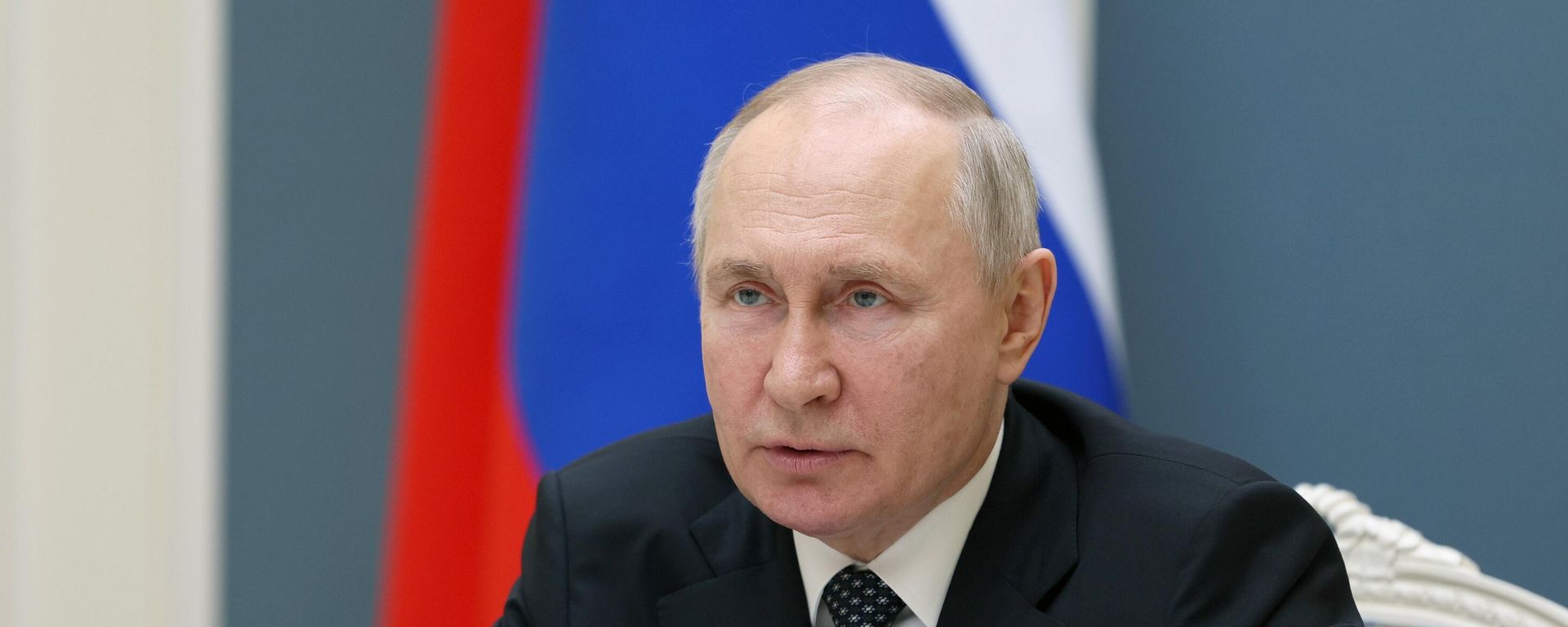 Президент РФ Владимир Путин  - Sputnik Азербайджан, 1920, 27.04.2023