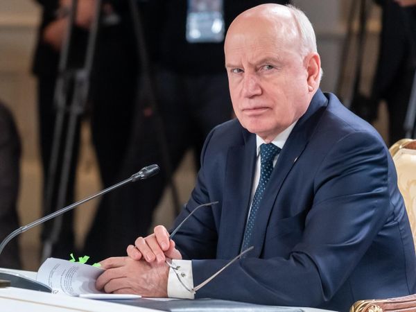 Лебедев регулярно возглавляет миссии СНГ на выборах в странах ближнего зарубежья. Во время президентских выборов 2020 года в Беларуси Сергей Николаевич лично убедился, что избирательный процесс прошел в соответствии с Конституцией и Избирательным кодексом Беларуси. - Sputnik Азербайджан