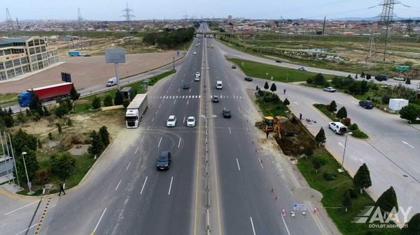 Yeni yerüstü piyada keçidinin inşasına start verilib
 - Sputnik Азербайджан