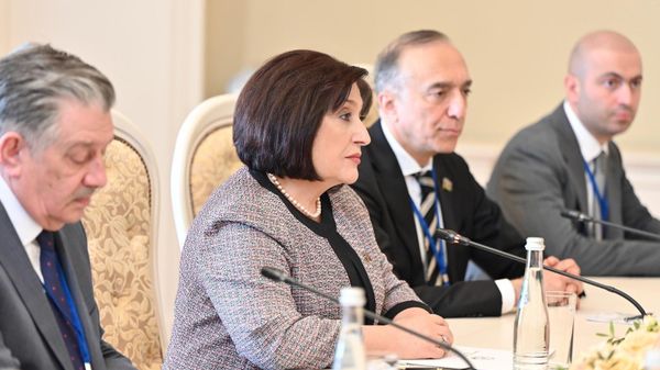 Сахиба Гафарова встретилась с Валентиной Матвиенко - Sputnik Азербайджан