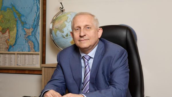 Сопредседатель оргкомитета ММО-57, исполнительный директор Фонда Андрея Мельниченко Александр Чередник - Sputnik Азербайджан