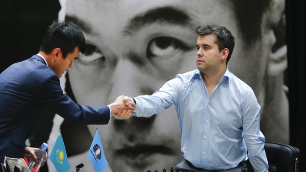 Yan Nepomnyaşinin və Din Lijen - Sputnik Азербайджан