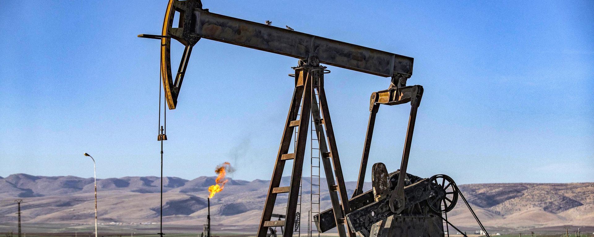 Нефтяная качалка, фото из архива - Sputnik Азербайджан, 1920, 22.01.2024