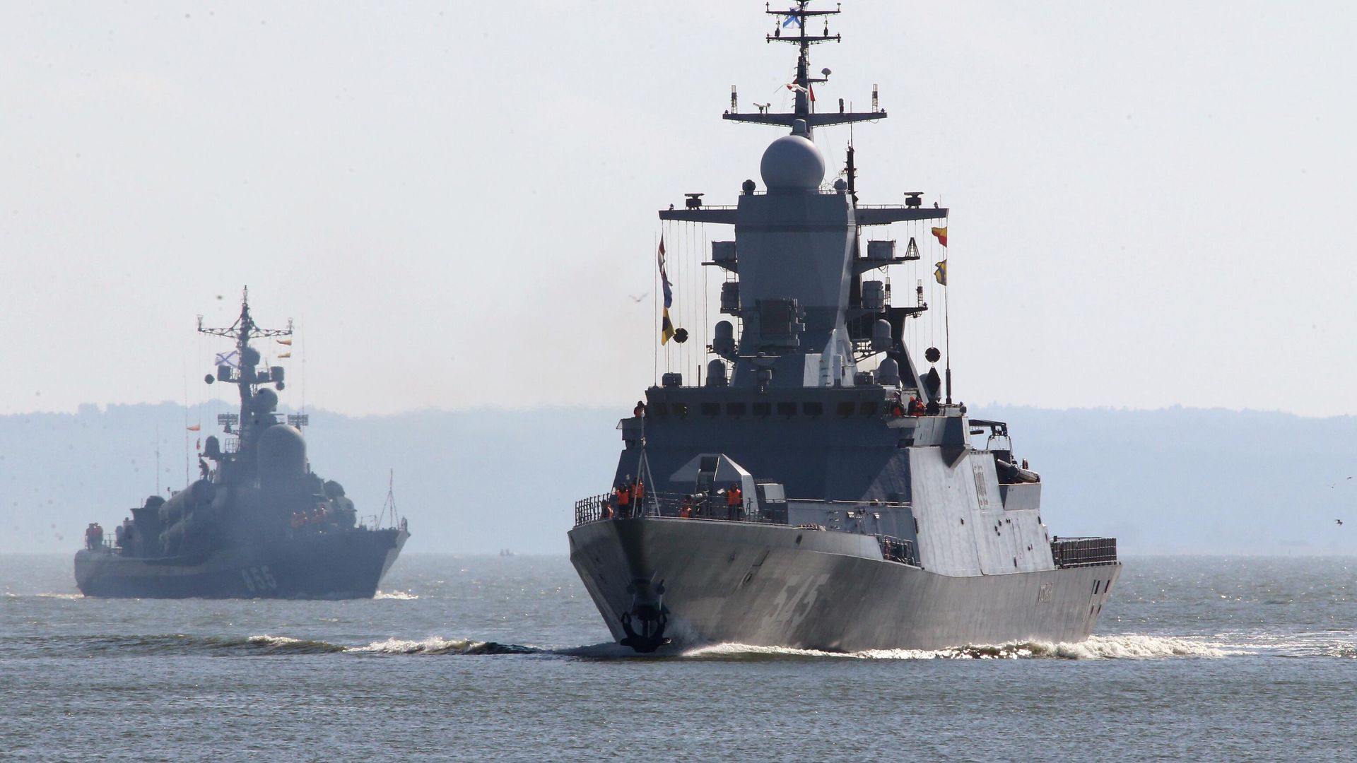 Выход кораблей Балтийского флота в море в рамках учений Запад-2017 - Sputnik Азербайджан, 1920, 09.06.2023