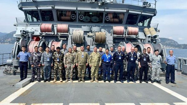 Военные моряки Азербайджана выполнили задачи по поиску затонувшей подлодки в Турции - Sputnik Азербайджан
