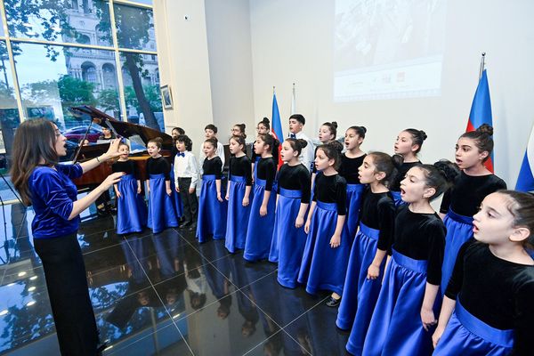 Фотовыставка Sputnik Азербайджан "Гейдар Алиев: с открытым сердцем к стране и миру". - Sputnik Азербайджан