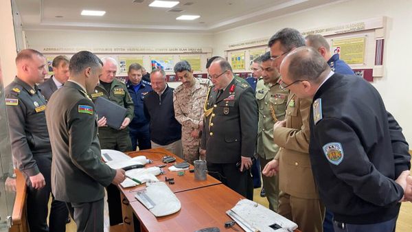 Минобороны АР провело брифинг для иностранных военных атташе об армянской провокации - Sputnik Азербайджан