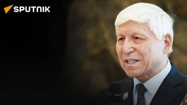 Командир поискового отряда из Казахстана Кусаинов о сохранении памяти о Великой Отечественной войне
 - Sputnik Азербайджан