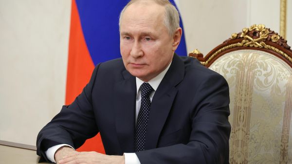 Президент России Владимир Путин - Sputnik Азербайджан