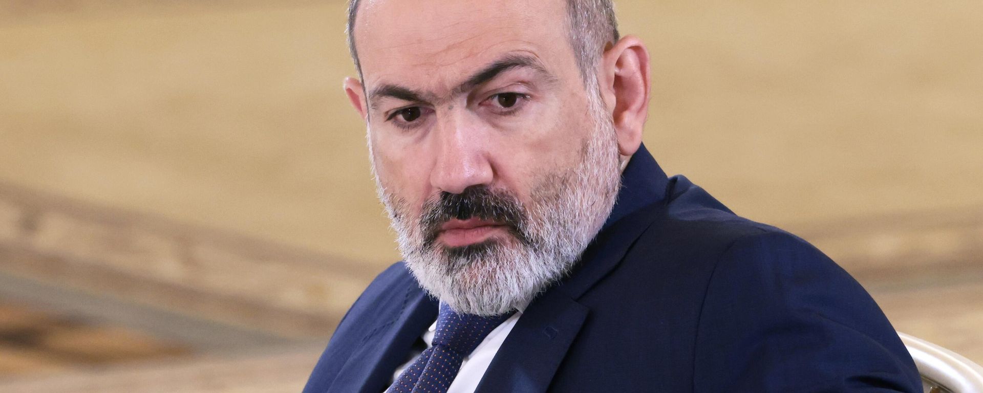 Moskvada Putin Əliyev və Paşinyan arasında üçtərəfli görüş - Sputnik Азербайджан, 1920, 01.11.2023