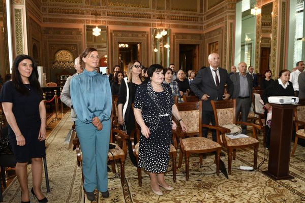 Мероприятие &quot;Dünyaya Cümhuriyyətlə açılan Azərbaycan&quot; в Национальном музее истории Азербайджана прошло - Sputnik Азербайджан