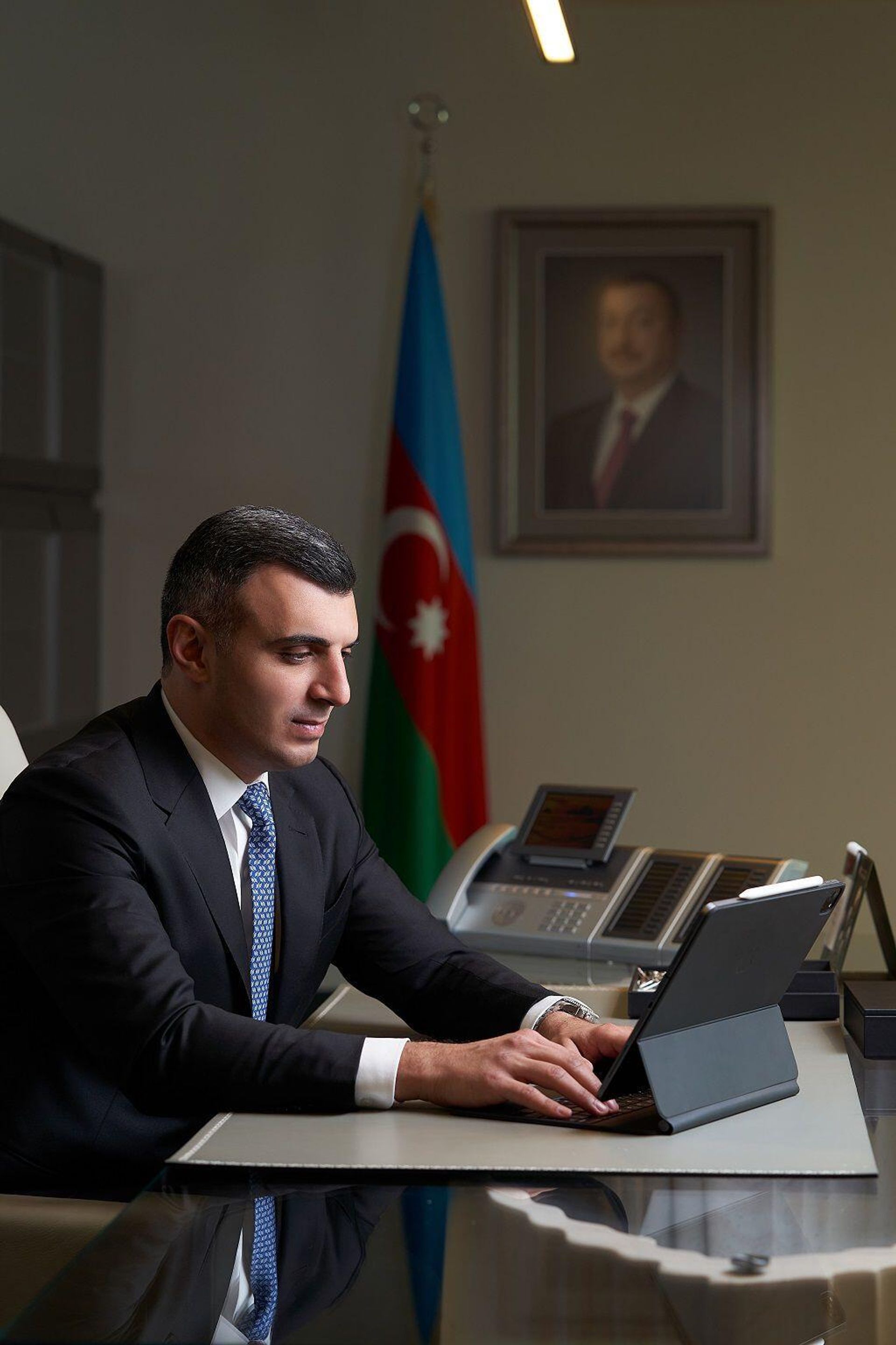 Azərbaycan Respublikası Mərkəzi Bankı İdarə Heyətinin üzvü Taleh Kazımov - Sputnik Азербайджан, 1920, 20.06.2024