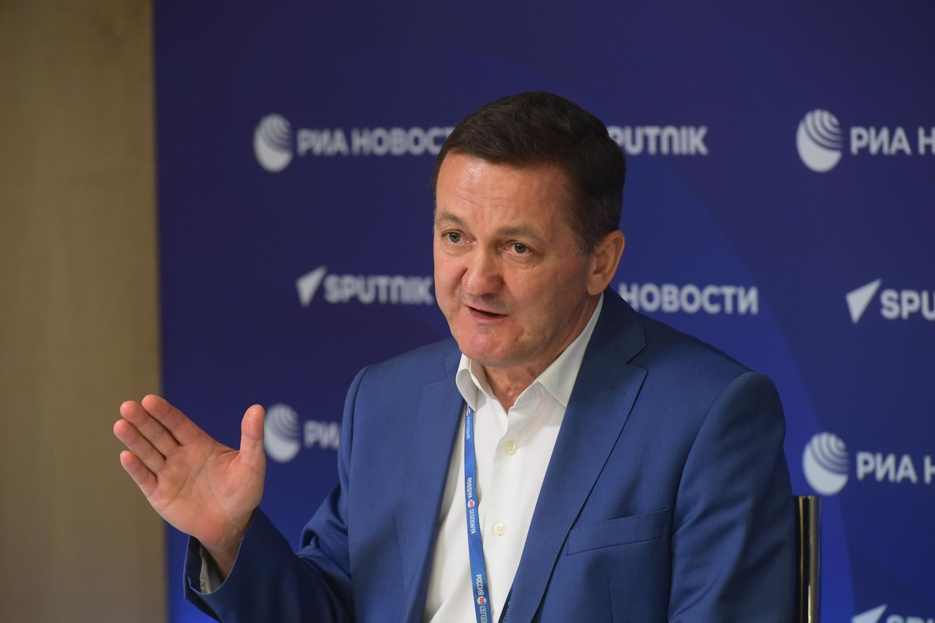 Вторая серия мастер-классов SputnikPro на Зубовском в Международном мультимедийном пресс-центре медиагруппы Россия сегодня - Sputnik Азербайджан, 1920, 23.06.2023