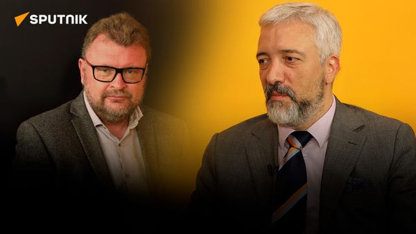 Евгений Примаков о возвращении релокантов, квотах на обучение и карте соотечественника - Sputnik Азербайджан