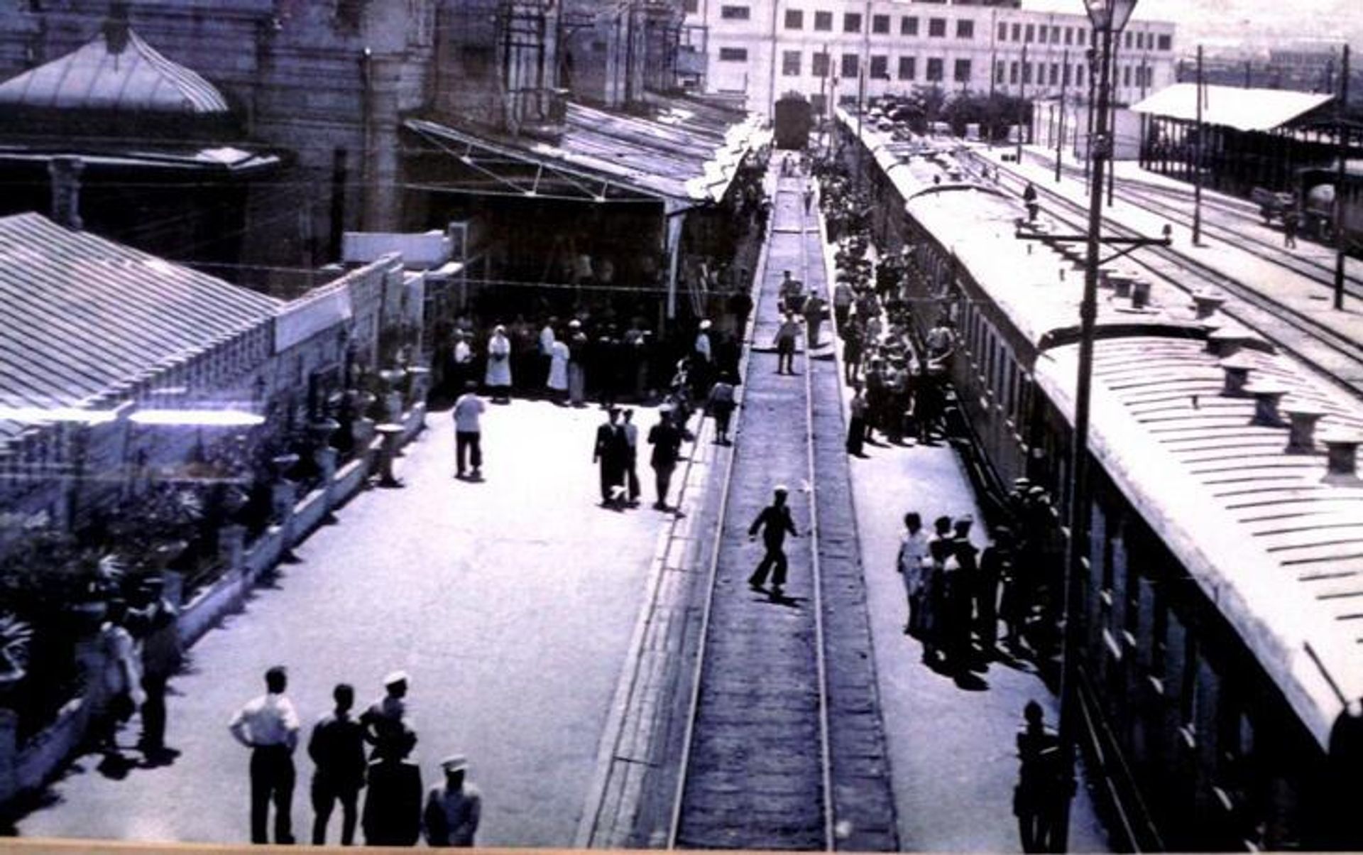 электрички  - Sputnik Азербайджан, 1920, 06.07.2023