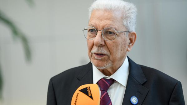 Тайеб Бакуш - Sputnik Азербайджан