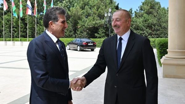 Azərbaycan Prezidenti İlham Əliyevin İraq Kürdüstan Regionunun başçısı Neçirvan Bərzani - Sputnik Азербайджан
