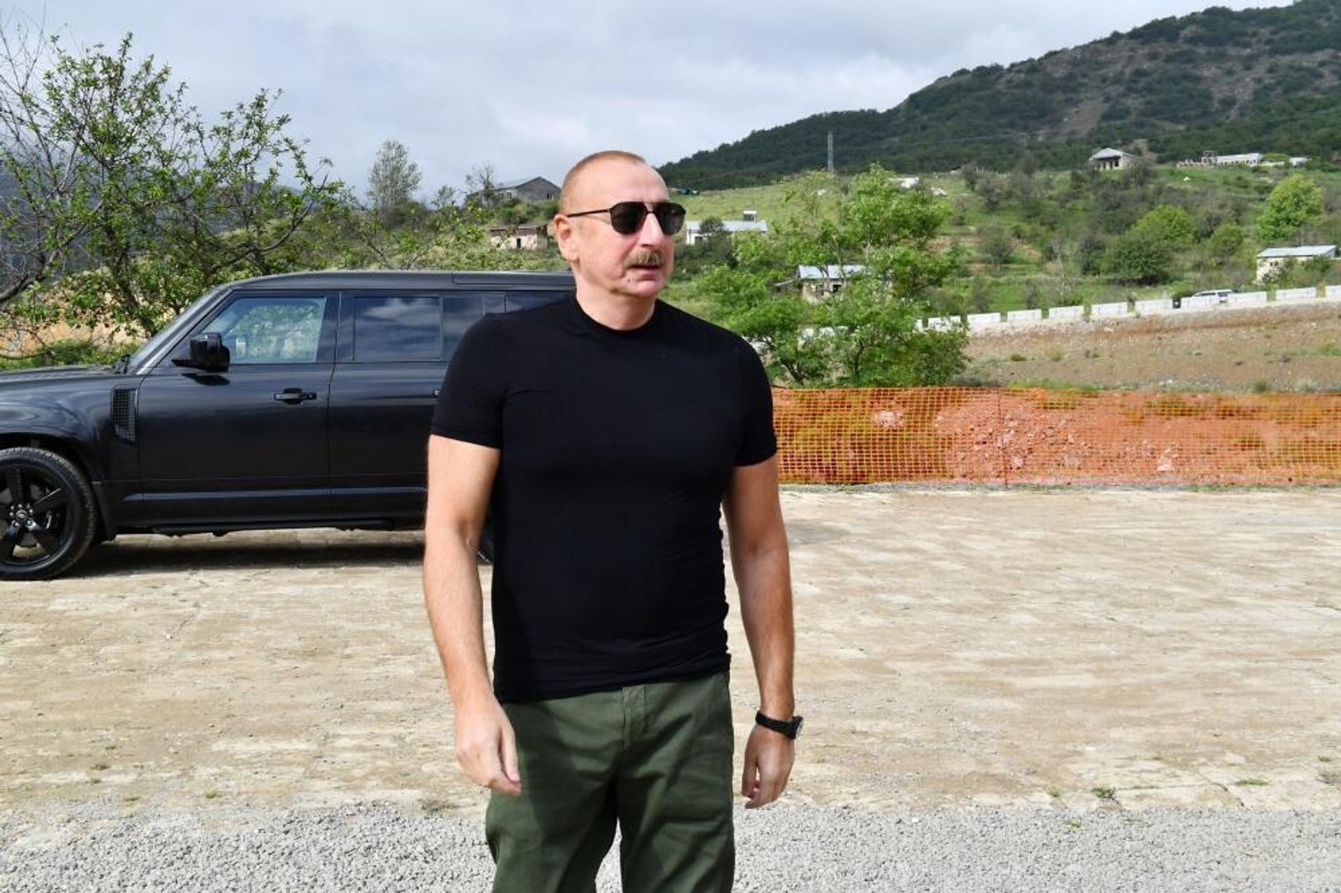 Prezident İlham Əliyev Şuşa rayonunda səfərdədir - Sputnik Азербайджан, 1920, 21.07.2023