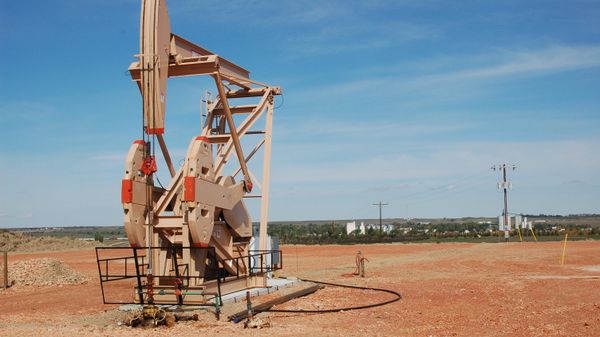 Нефтяная качалка, фото из архива - Sputnik Азербайджан