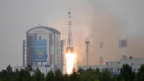 Запуск РН Союз-2.1б с автоматической станцией Луна-25 - Sputnik Азербайджан