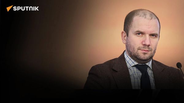 Политолог Притчин: США не могут заставить Центральную Азию отказаться от транзита через Россию - Sputnik Азербайджан