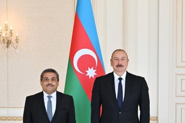 Президент Азербайджанской Республики Ильхам Алиев принял верительные грамоты новоназначенного чрезвычайного и полномочного посла Республики Колумбия в нашей стране Луиса Фернандо Куартаса Айялы. - Sputnik Азербайджан
