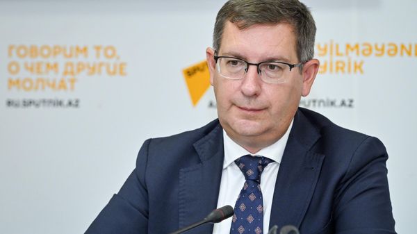 Руслан Мирсаяпов - торговый представитель РФ в Азербайджане - Sputnik Азербайджан