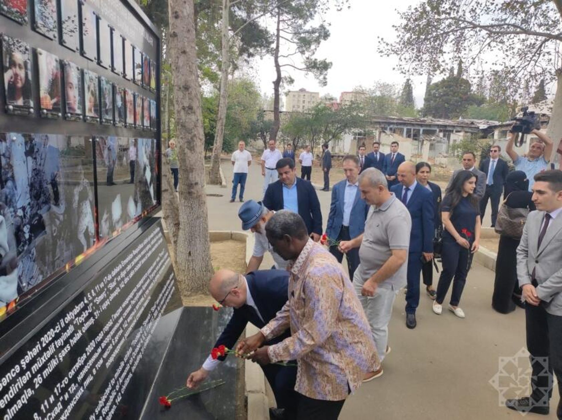 İƏT Müstəqil Daimi İnsan Hüquqları Komissiyasının nümayəndə heyəti Gəncəyə səfər edib - Sputnik Азербайджан, 1920, 04.09.2023