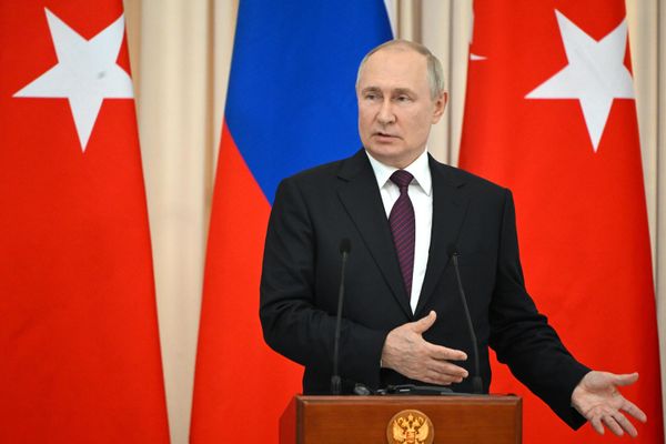 Президент РФ Владимир Путин во время совместной с президентом Турецкой Республики Реджепом Тайипом Эрдоганом пресс-конференции по итогам встречи.  - Sputnik Азербайджан