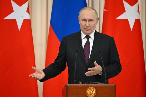 Президент РФ Владимир Путин во время совместной с президентом Турецкой Республики Реджепом Тайипом Эрдоганом пресс-конференции по итогам встречи. - Sputnik Азербайджан