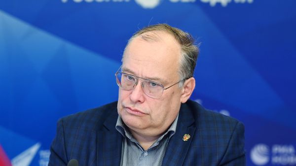Латвийские власти ждет трибунал: Межевич о депортации русских из Латвии
 - Sputnik Азербайджан