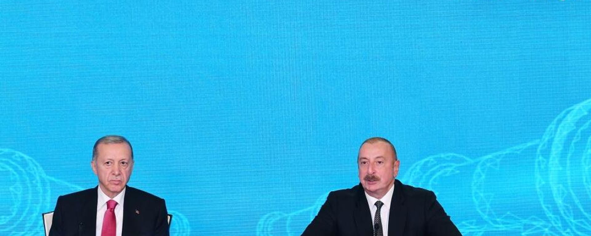 Prezident İlham Əliyev və Prezident Rəcəb Tayyib Ərdoğan mətbuata bəyanatlarla çıxış ediblər - Sputnik Азербайджан, 1920, 25.09.2023