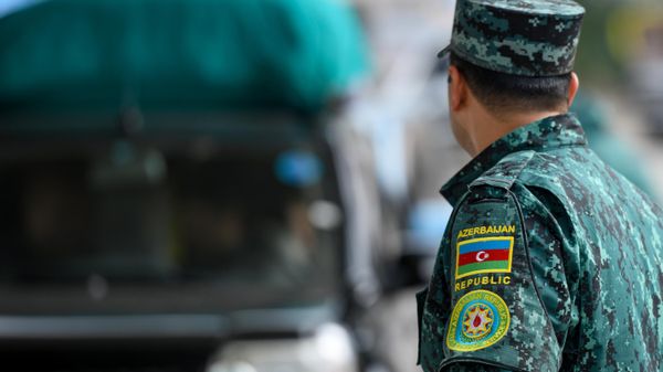 На ППП Лачын обеспечивается свободный проезд лиц армянского происхождения - Sputnik Азербайджан