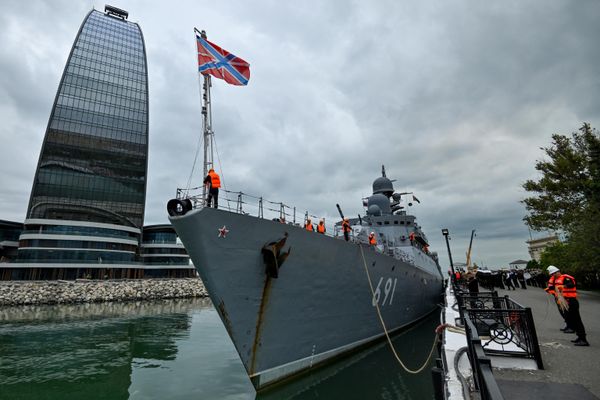 Российский корабль-ракетоносец "Татарстан" прибыл в Баку. - Sputnik Азербайджан