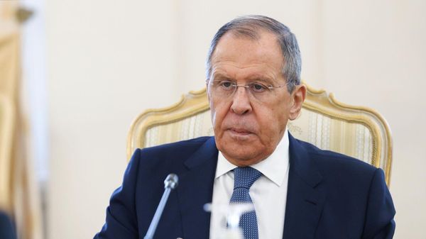 Лавров прибыл в Тегеран на заседание формата 3+3 - Sputnik Азербайджан