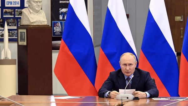 Президент РФ Владимир Путин - Sputnik Азербайджан