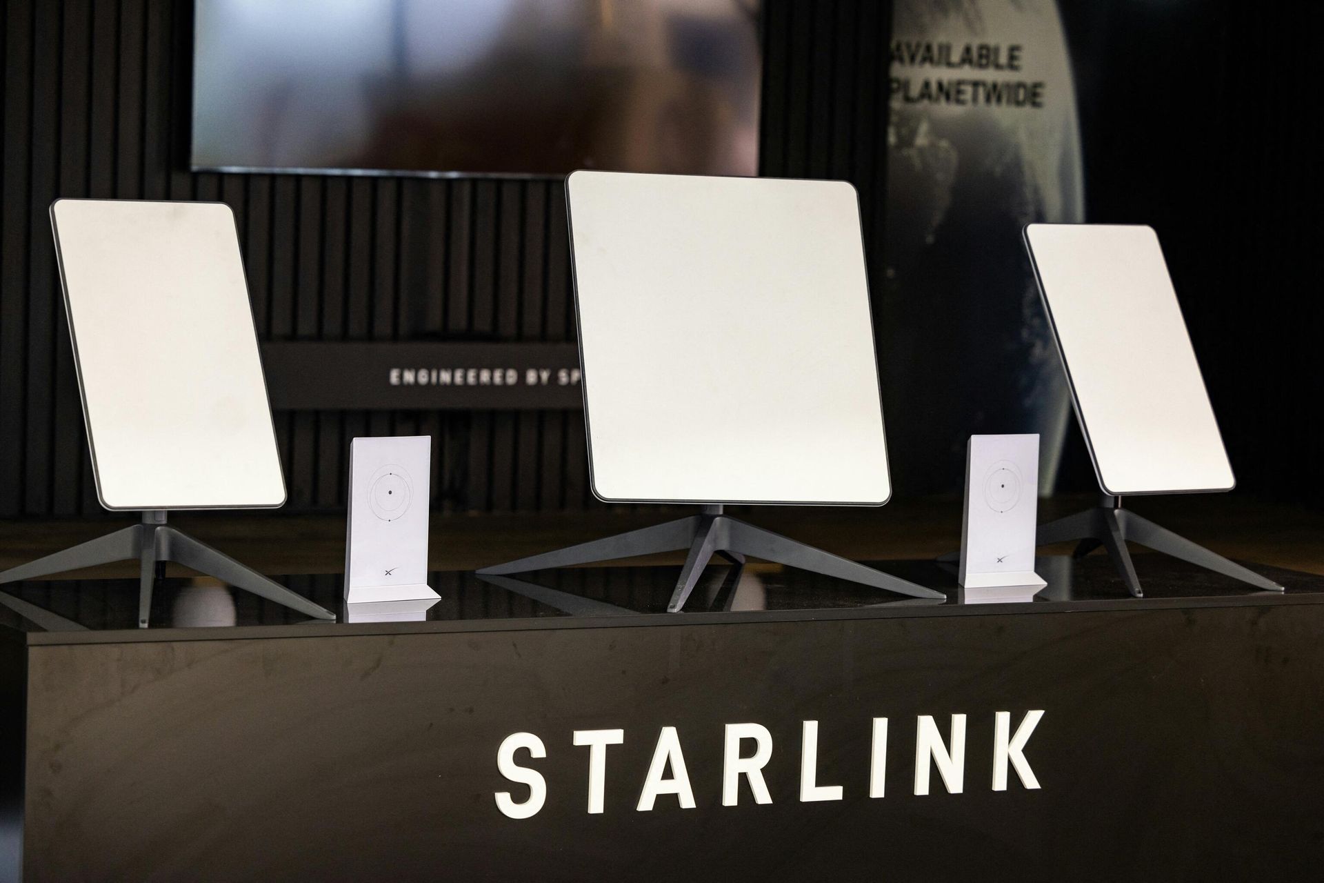 Спутниковые антенны Starlink - Sputnik Азербайджан, 1920, 11.04.2024