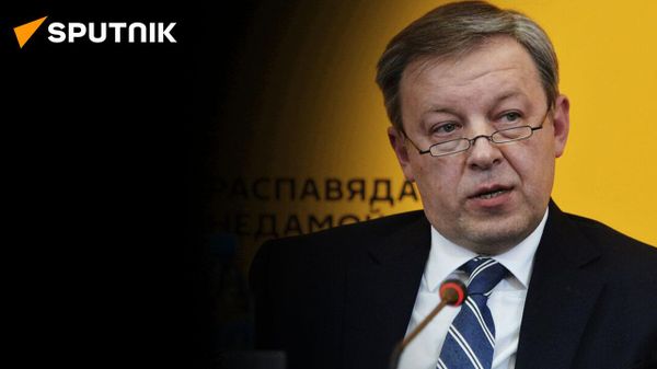 Убивают и калечат: эксперт об отношении латвийских силовиков к мигрантам на границе с Беларусью
 - Sputnik Азербайджан