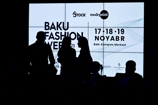 Первый сезон Baku Fashion Week стартовал в пятницу В Бакинском конгресс-центре - Sputnik Азербайджан