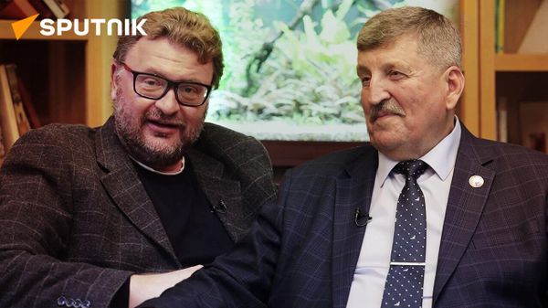 Общественный деятель из Казахстана о будущем приграничного сотрудничества с Россией
 - Sputnik Азербайджан