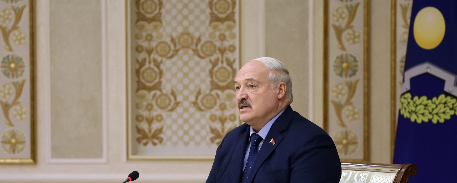 Президент Белоруссии Александр Лукашенко - Sputnik Азербайджан, 1920, 26.12.2023
