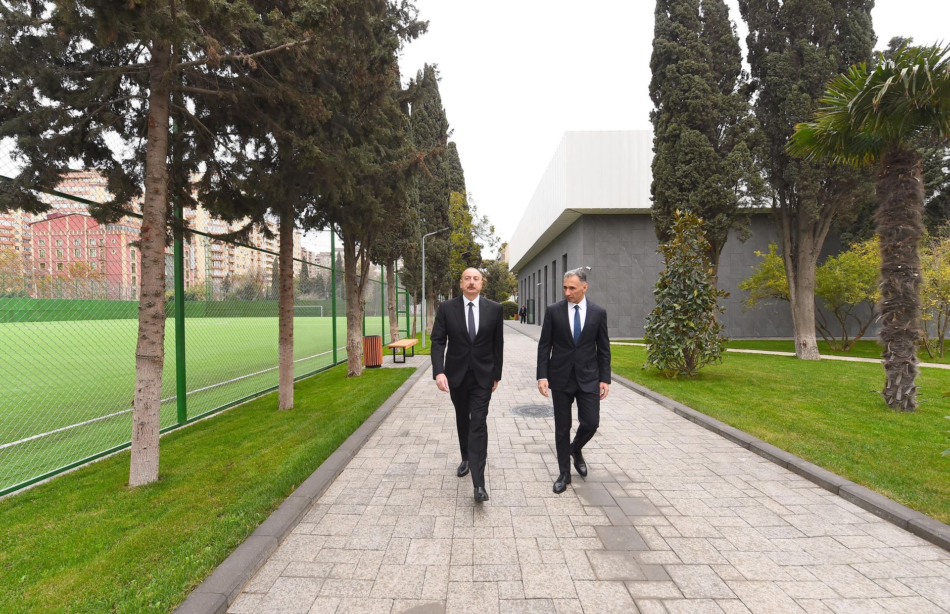Prezident İlham Əliyev cüdo üzrə milli komandalar üçün Təlim-Məşq Mərkəzində yaradılan şəraitlə tanış olub - Sputnik Азербайджан, 1920, 27.11.2023