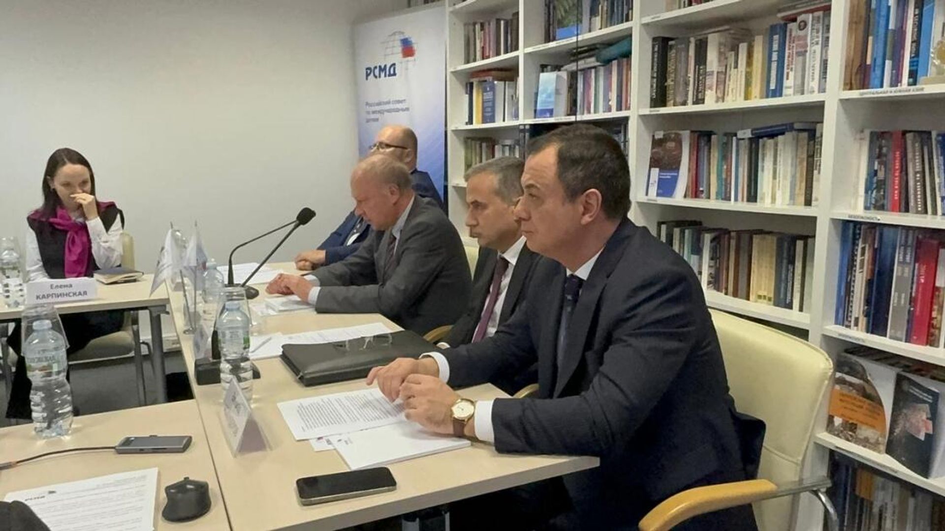 В Москве состоялось четвертое заседание Российско-азербайджанского экспертного совета - Sputnik Азербайджан, 1920, 27.11.2023