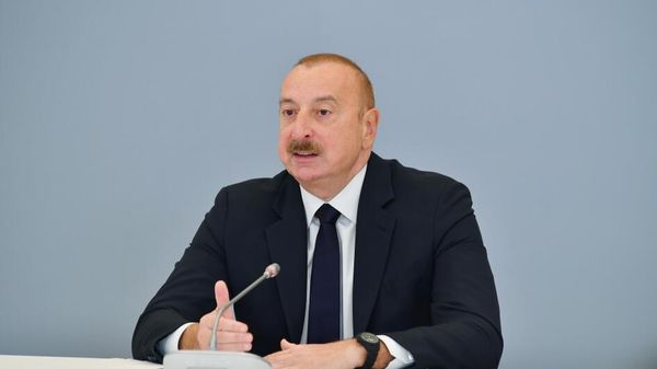 Prezident İlham Əliyev “Qarabağ: 30 ildən sonra evə dönüş. Nailiyyətlər və çətinliklər” Forumunda iştirak edir  - Sputnik Азербайджан