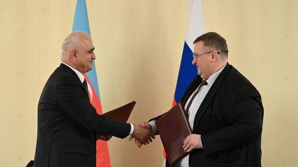 Вице-премьеры Азербайджана и России Шахин Мустафаев и Алексей Оверчук, фото из архива - Sputnik Азербайджан