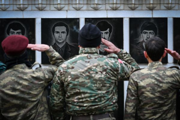 Народ Азербайджана чтит память шехидов 20 Января. - Sputnik Азербайджан