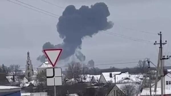 Место падения самолета Ил-76 в Белгородской области - Sputnik Азербайджан