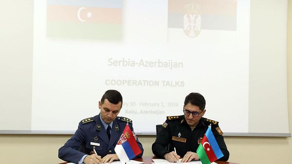 Azərbaycan və Serbiya Müdafiə nazirlikləri arasında ikitərəfli hərbi əməkdaşlıq planı imzalanıb
 - Sputnik Азербайджан